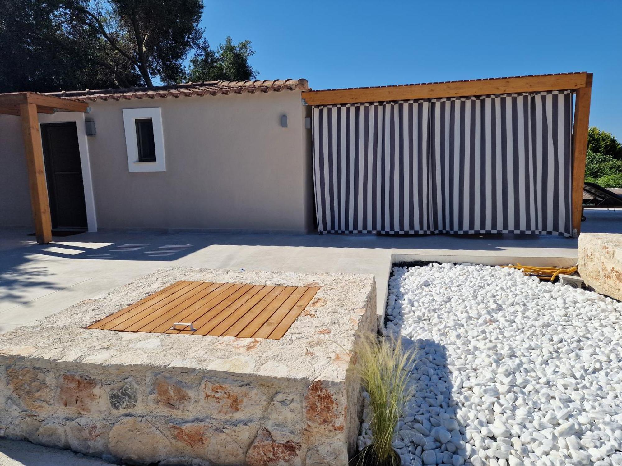 Sunny Villas Klísmata Exteriér fotografie